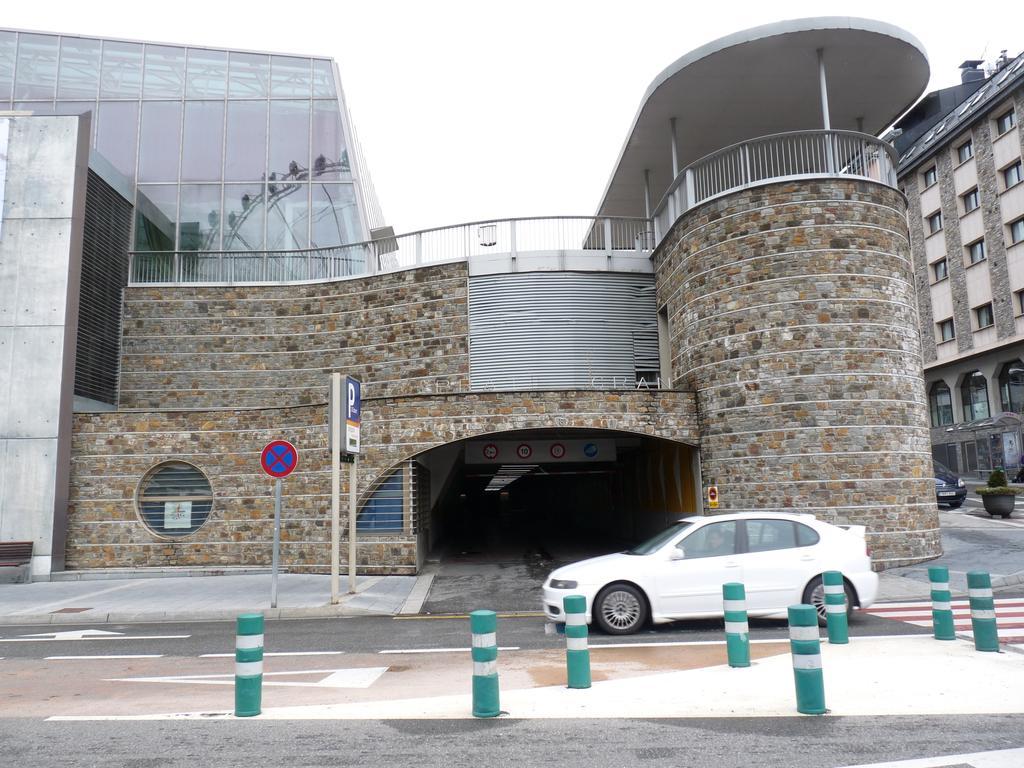 Hotel Tudel Andorra la Vella Esterno foto